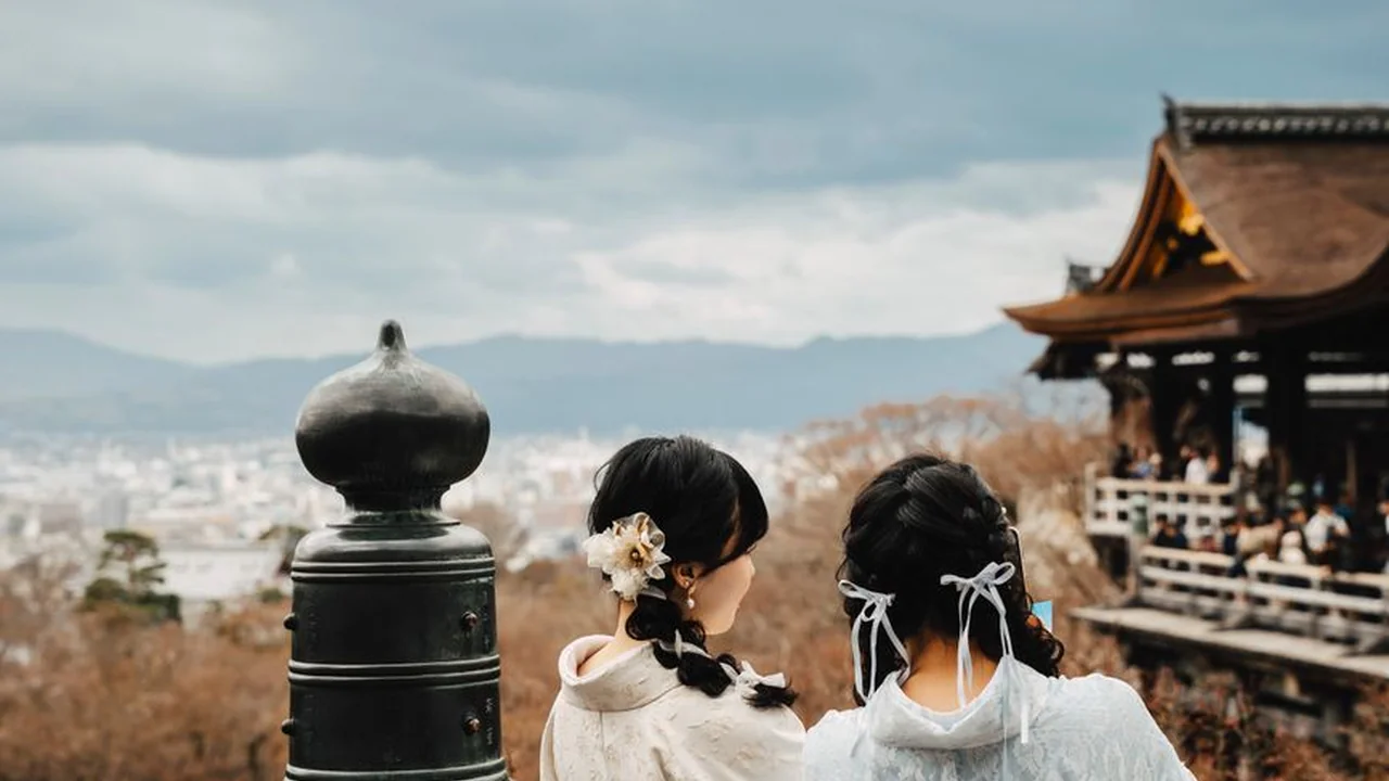 黄士荣头像